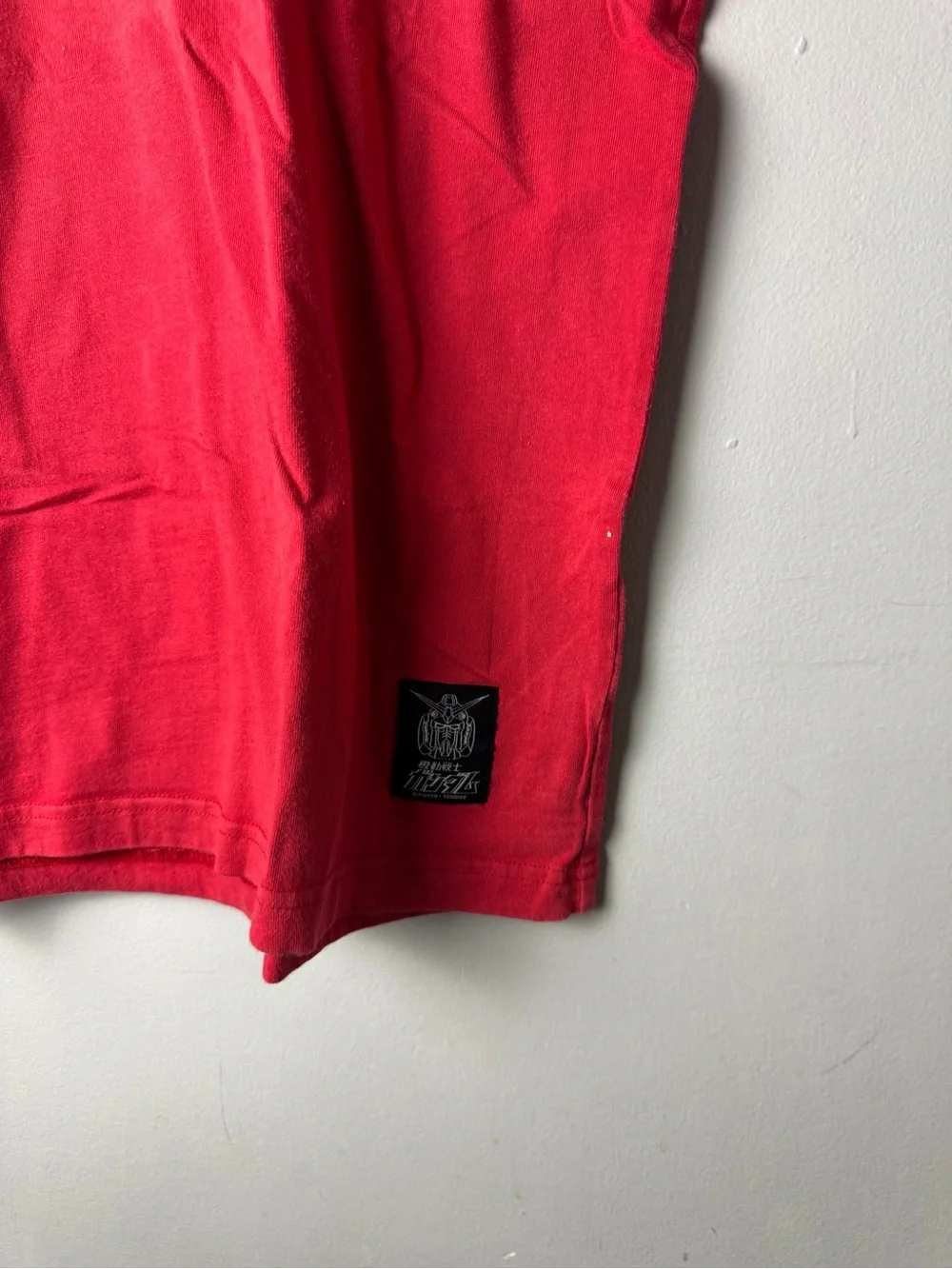 Gundam Tee - Picture 3 of 6